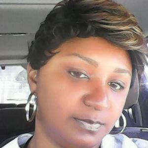 Meet your Posher, Cynthia